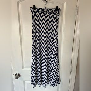 LuLaRoe - XS Maxi Skirt w/ Blue and White Chevron